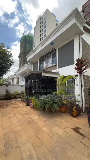 4bdrm Townhouse/Terrace in Parklands for sale