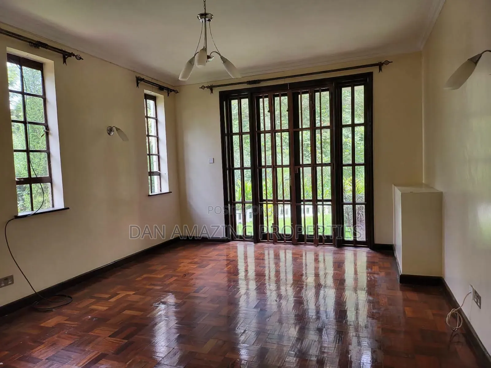 4bdrm Maisonette in Karen Windridge for rent