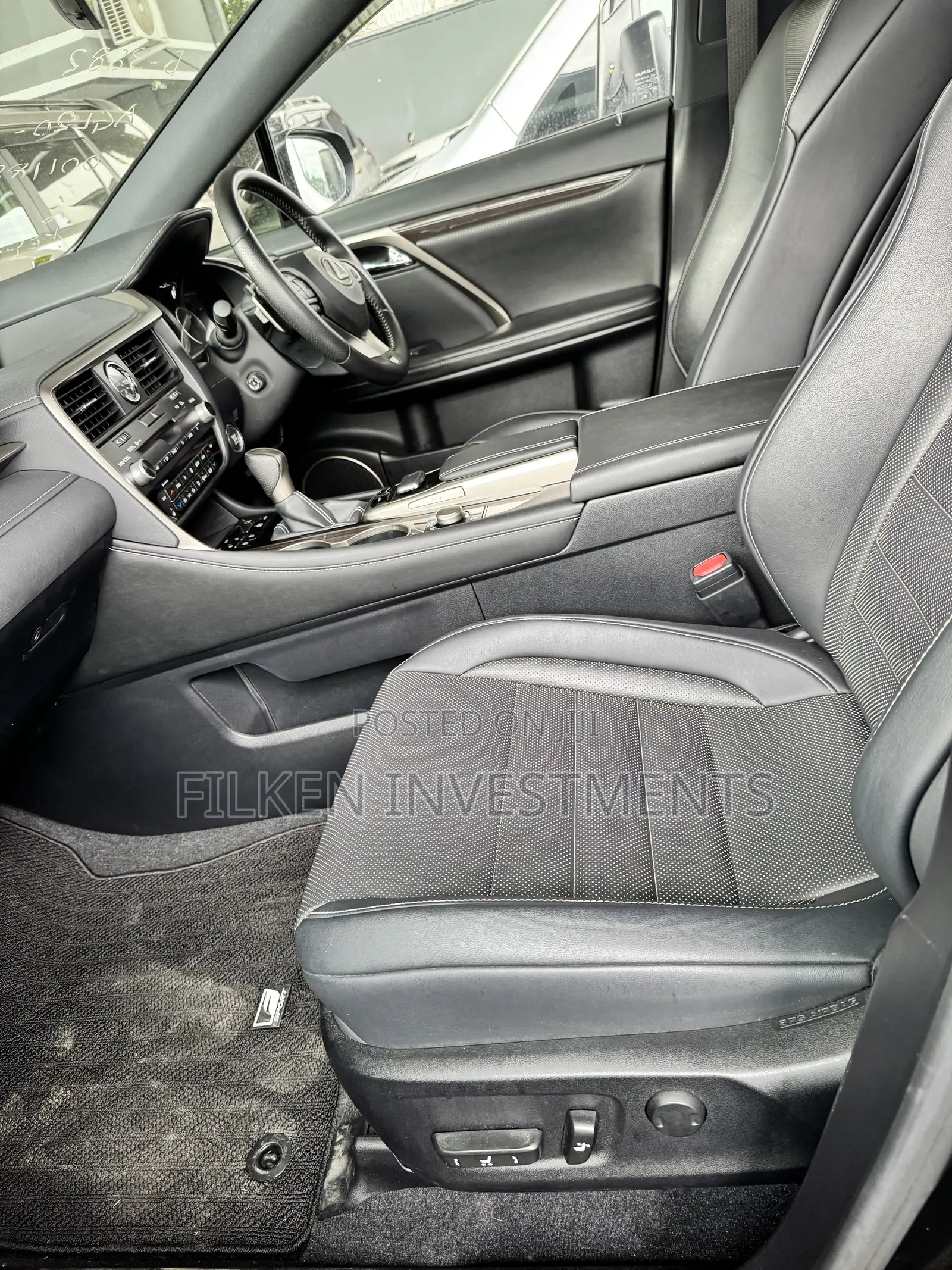 Lexus RX 300 2WD 2020 Black