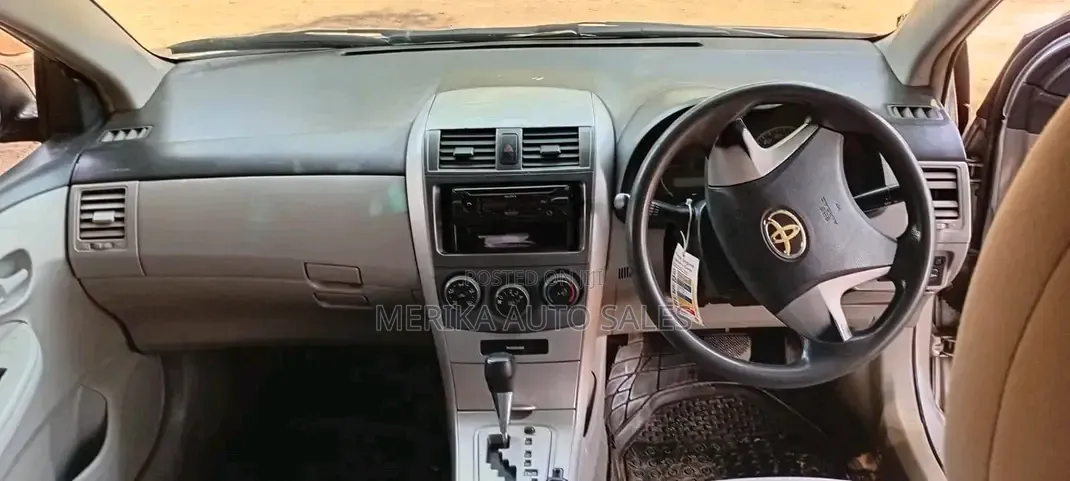 Toyota Axio 1.5 G 2WD 2011 Silver