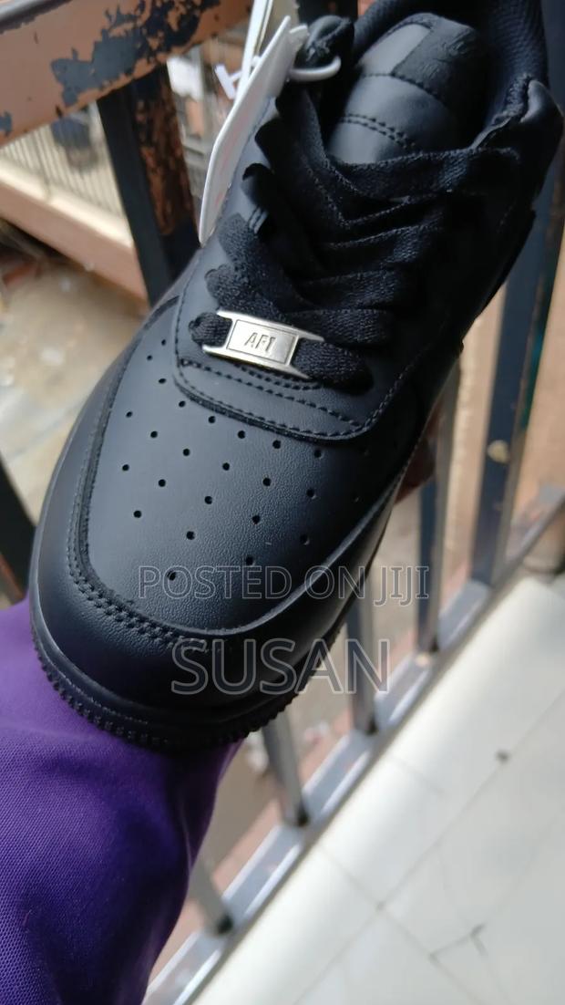 Airforce Shoes - thumbnail 2