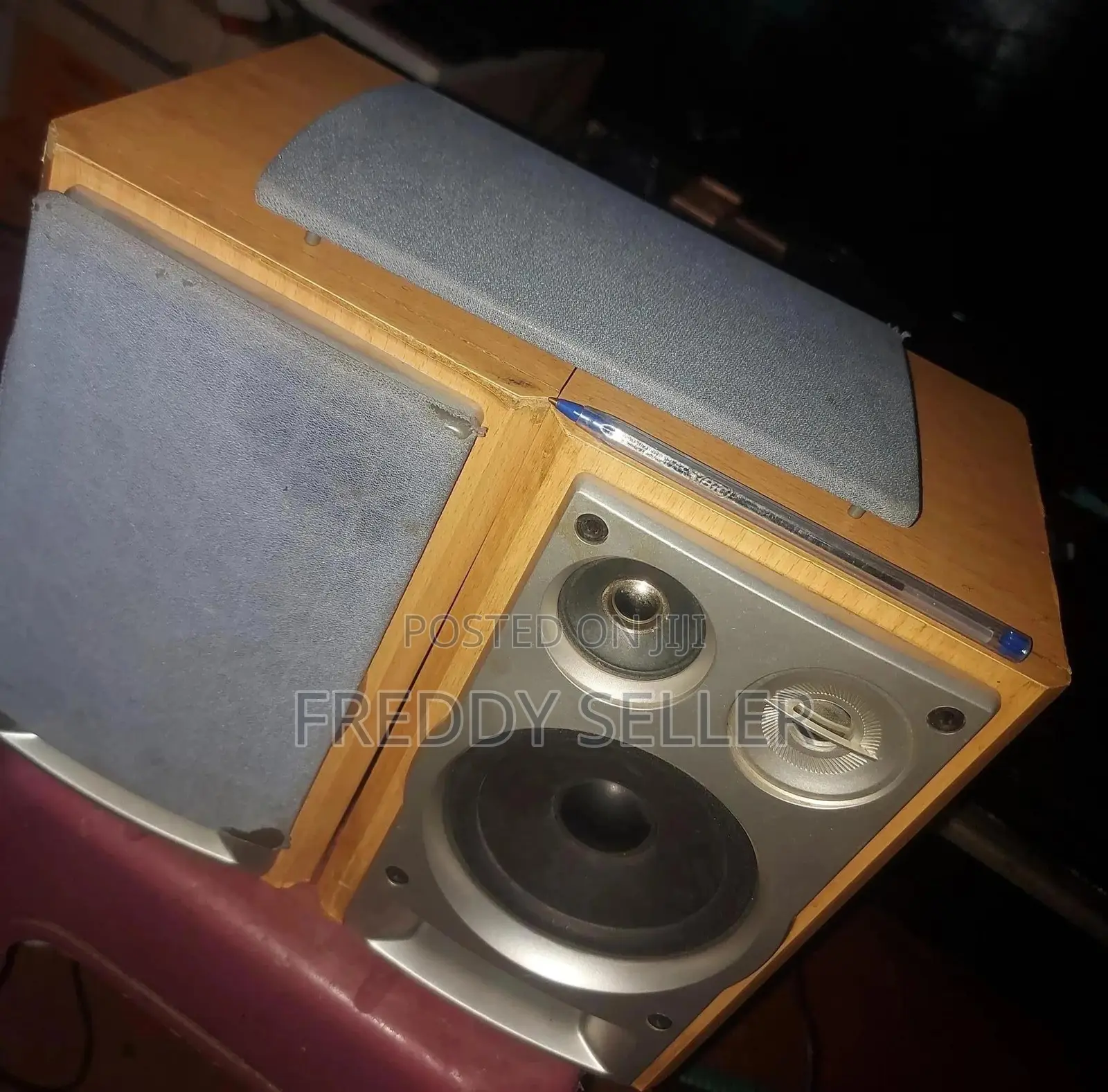 Book Shelf Speakers
