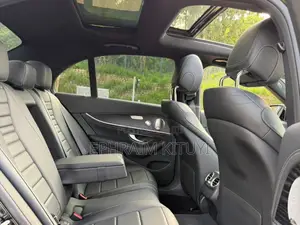 Mercedes-Benz E200 2019 Black