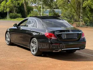 Mercedes-Benz E200 2019 Black
