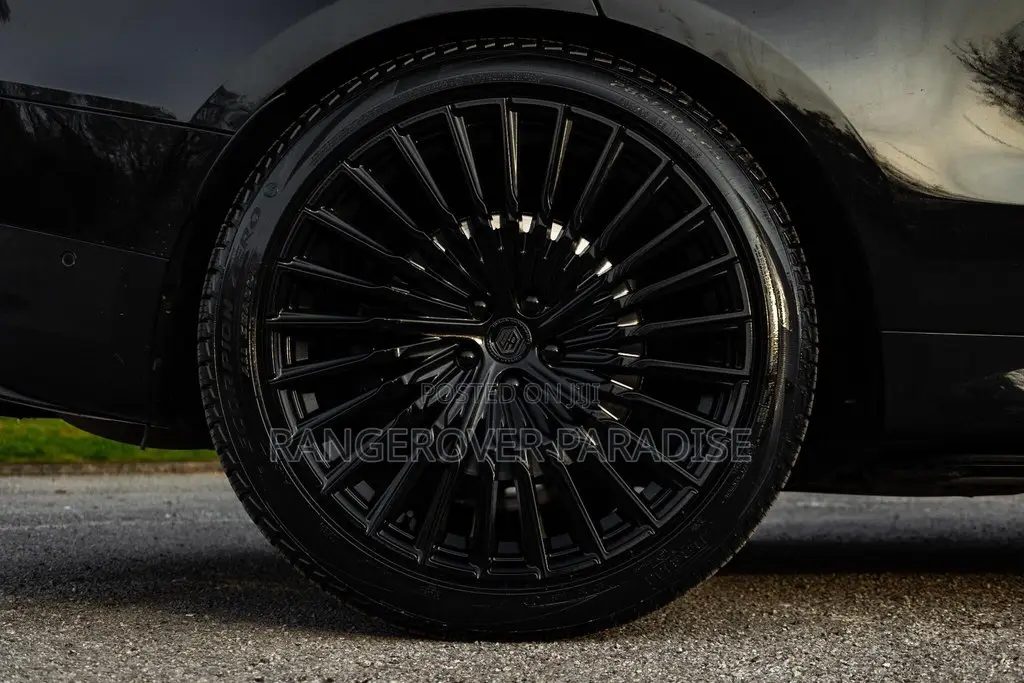 Land Rover Range Rover Sport Autobiography 2024 Black