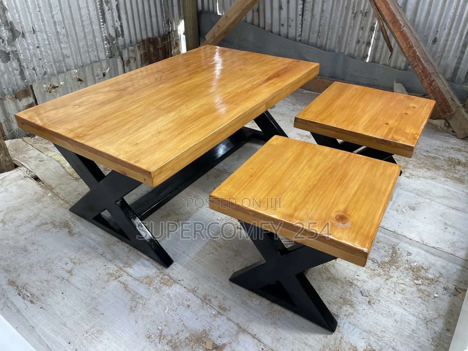 Restaurant Coffee Table and Stools