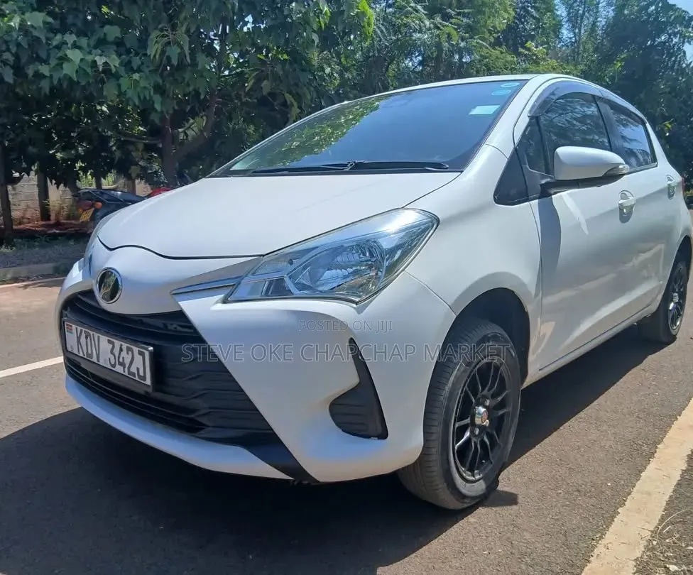 Toyota Vitz 2019 White