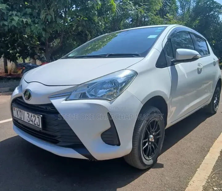 Toyota Vitz 2019 White