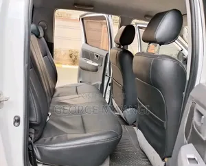 Toyota Hilux 2015 White