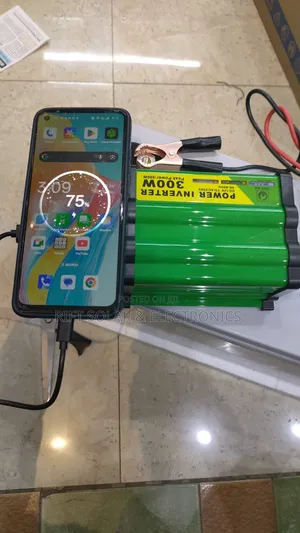 100 Watts - 100ah Battery - 300w Inverter - 10a Controller - 10m Cable