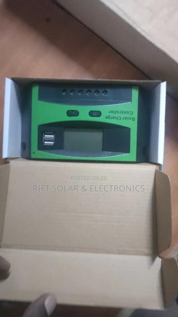 100 Watts - 100ah Battery - 300w Inverter - 10a Controller - 10m Cable - thumbnail 6
