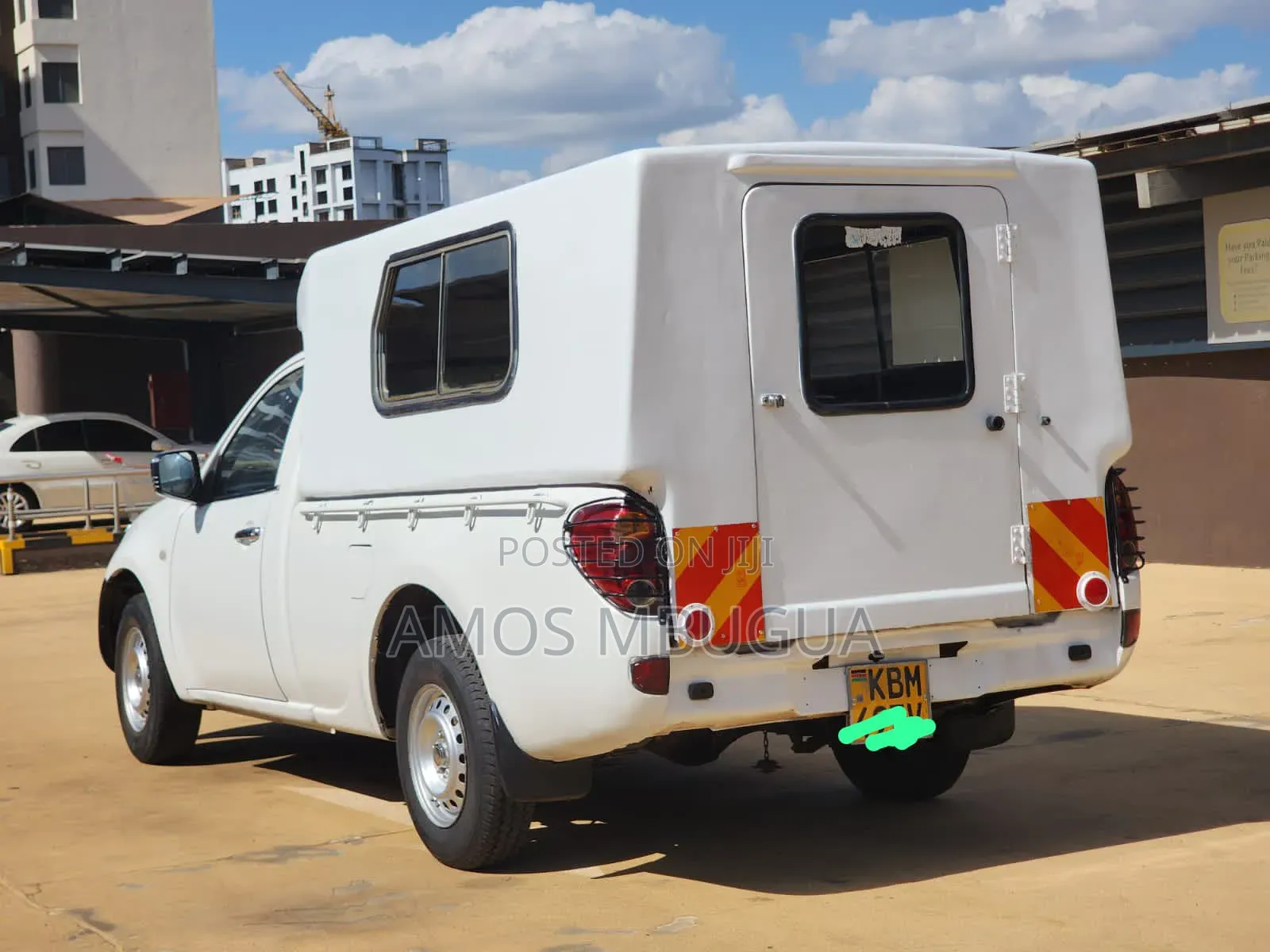 Mitsubishi L200 2009 White