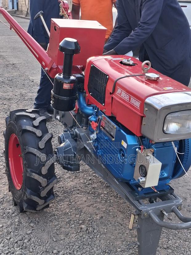 Jd 16hp Agricultural Walking Tractor - thumbnail 2