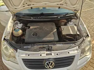 Volkswagen Polo 2007 White
