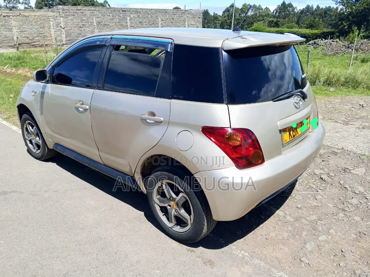 Toyota IST 2006 Silver