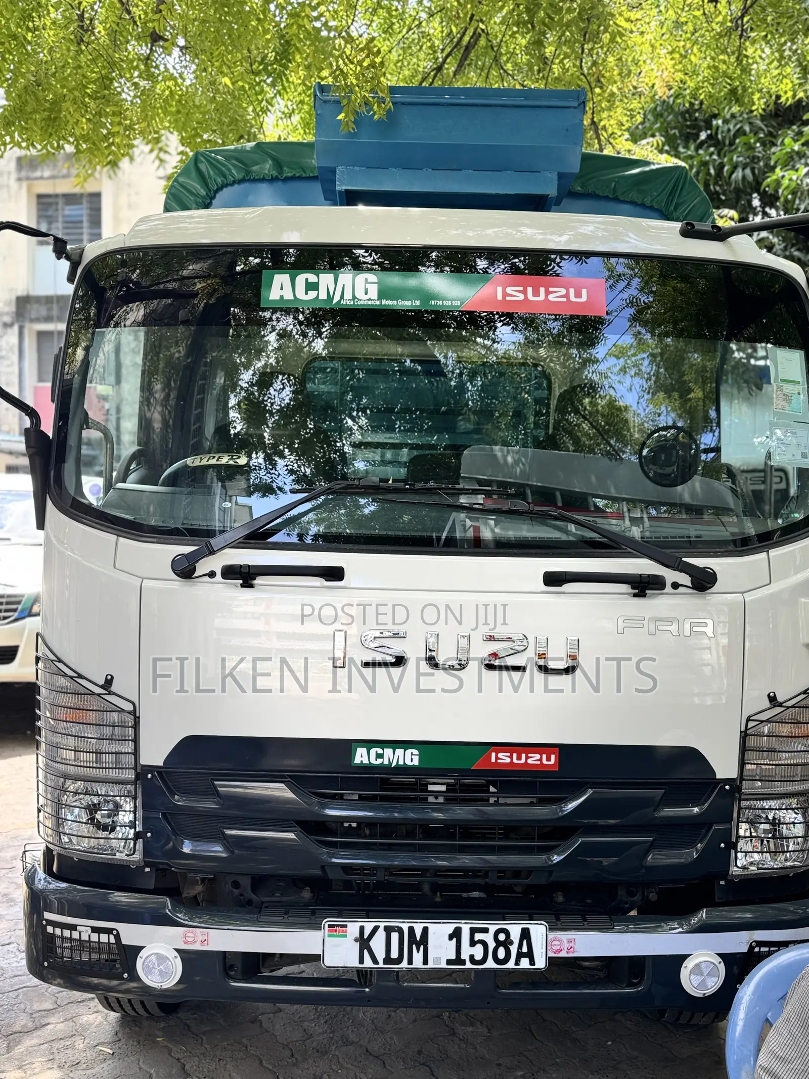 Isuzu FRR 2023 White
