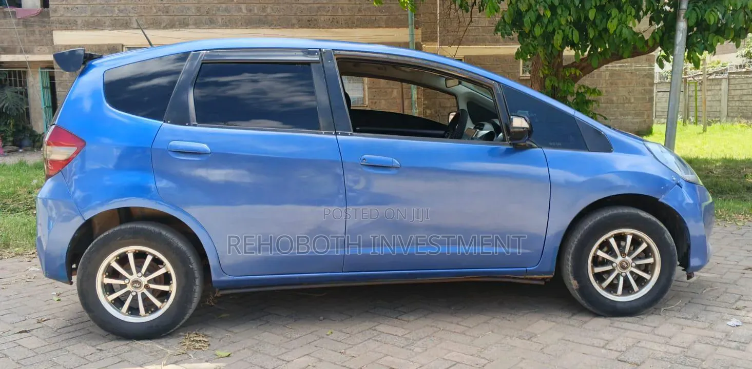 Honda Fit 2012 Blue