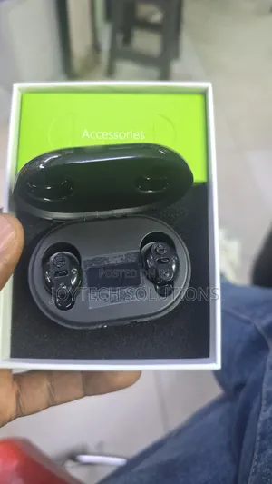 Rechargeable Wireless Hearing Aid Pair – Sleek Discreet Design