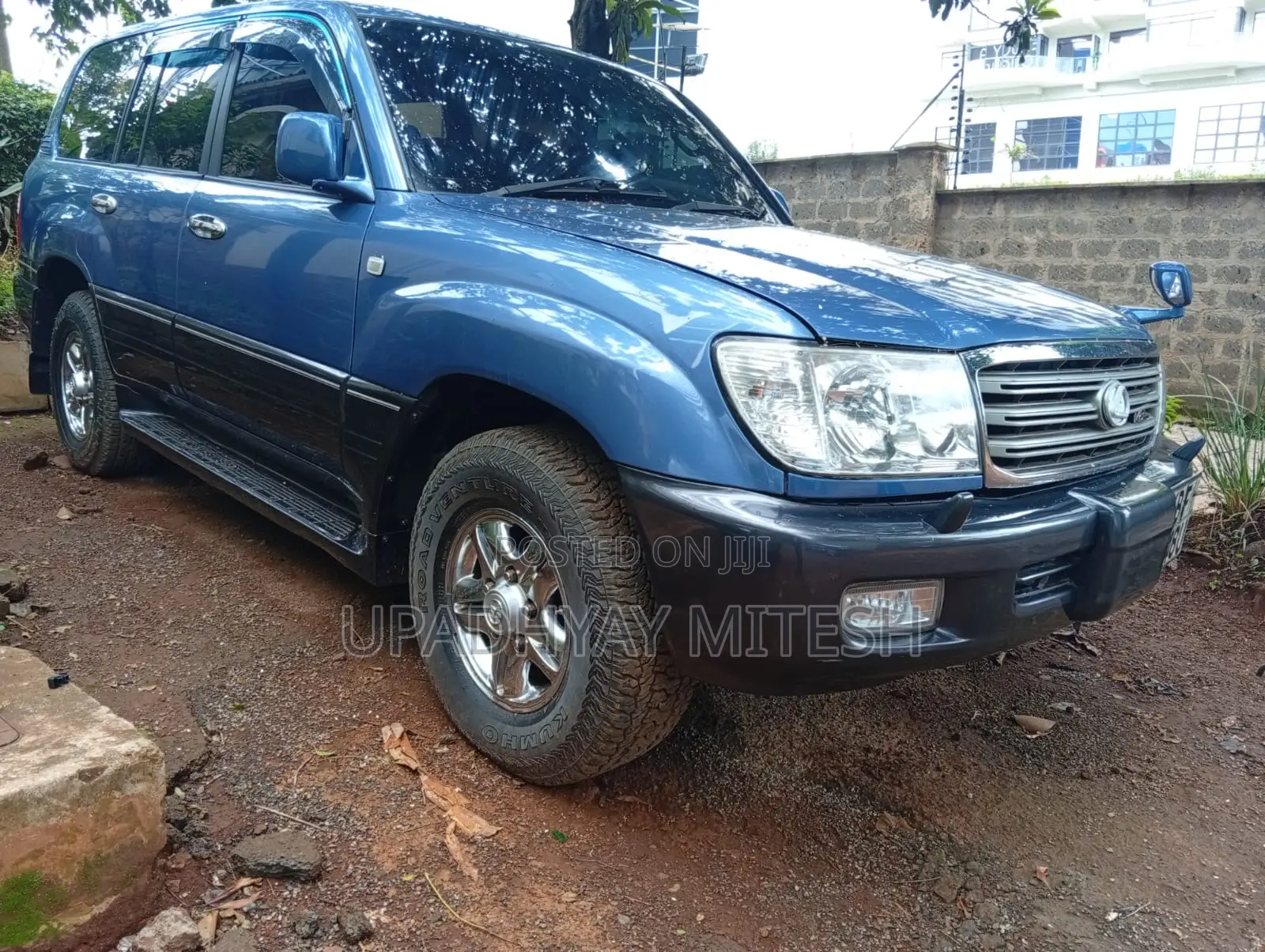 Lexus LX 470 AWD 2003 Blue