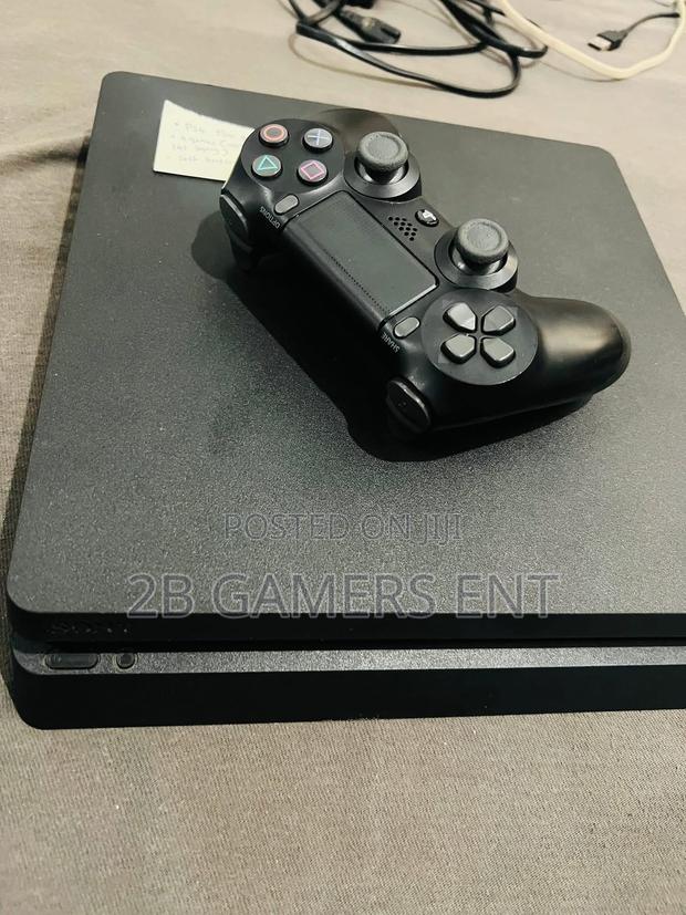 Ps4 Slim Has 10 Installed Free Games