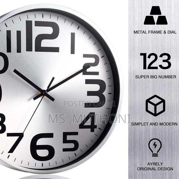30 Cm Funkytradition Wall Clock Features a Brushed Silver Finish - thumbnail 4