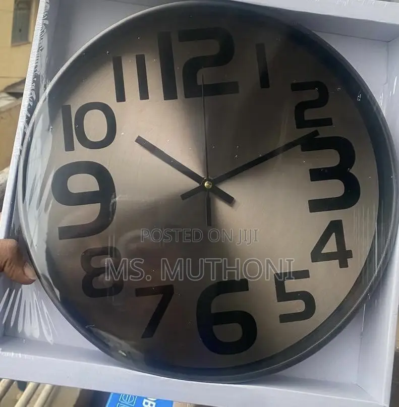 30 Cm Funkytradition Wall Clock Features a Brushed Silver Finish