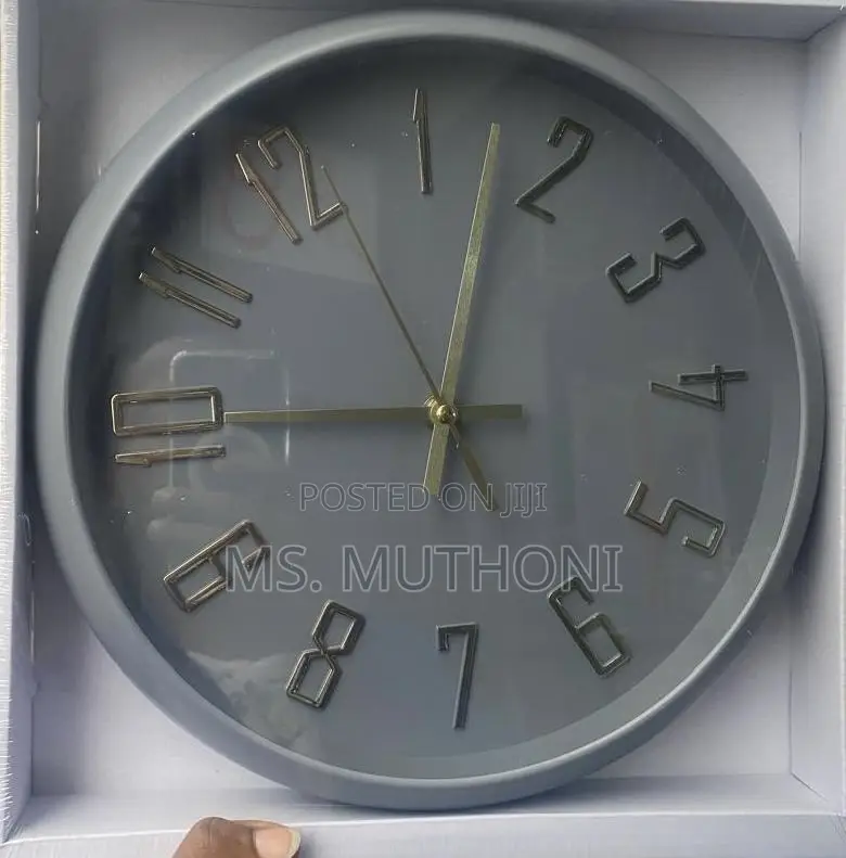 30cm Modern Round Wall Clock 