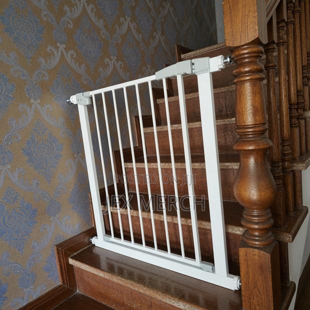 White Metal Baby Gate Pressure Mounted Safety Gate Easy Install