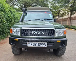 Toyota Land Cruiser 2008 Green