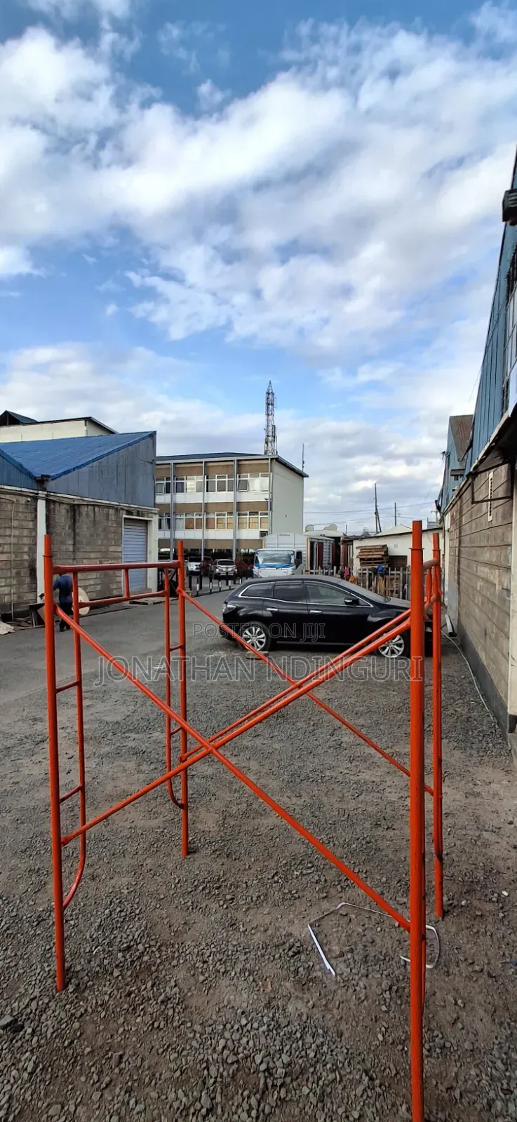 Scaffolding Ladders – Steel Frame Safety Ladder