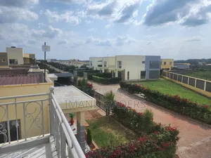 4bdrm Maisonette in Twin Falls, Malaa for rent