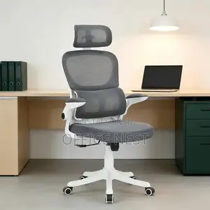 Durable Office Chair With White Starbase