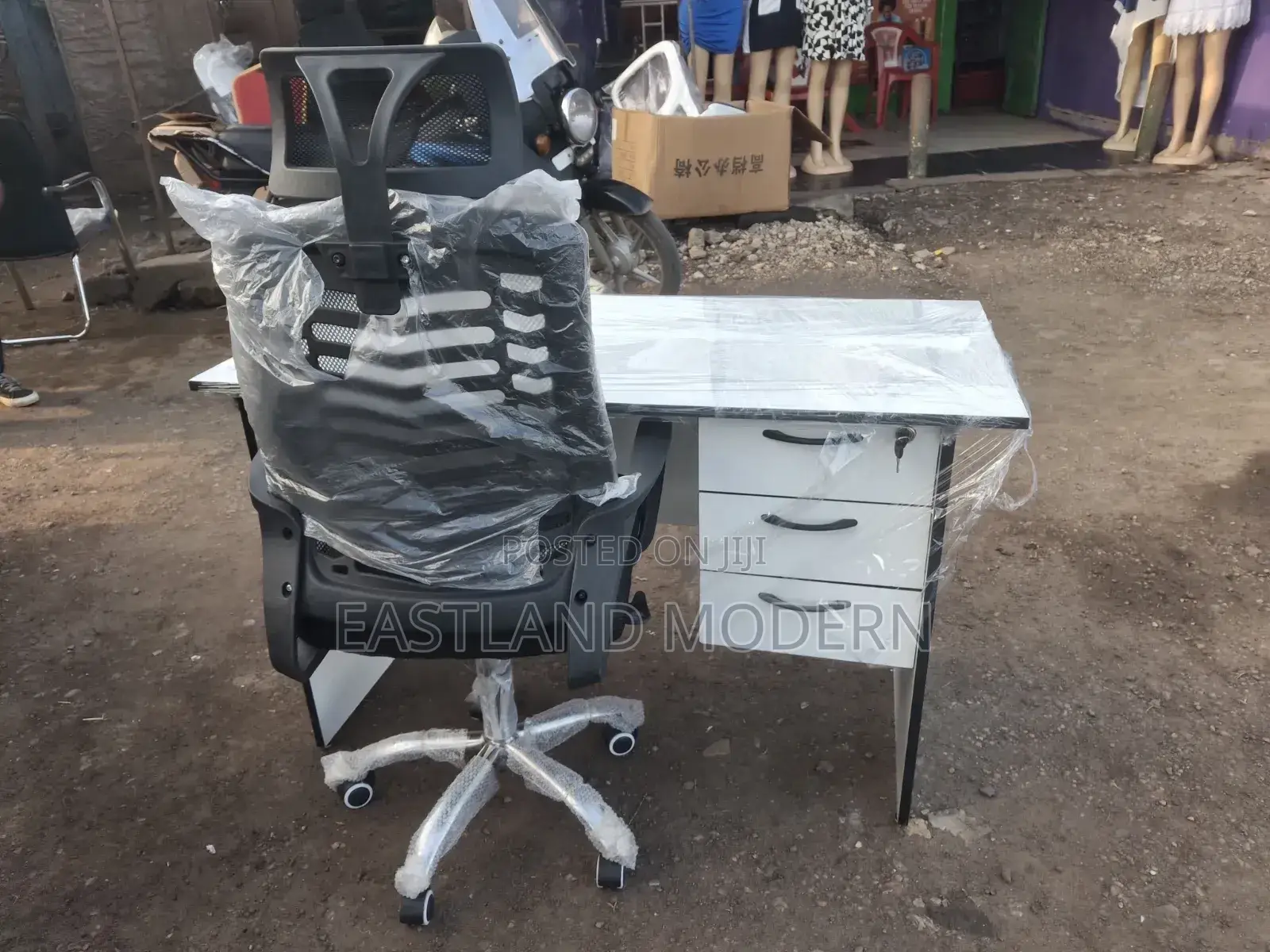 1.2m Home Computer Desk and Chair Combined