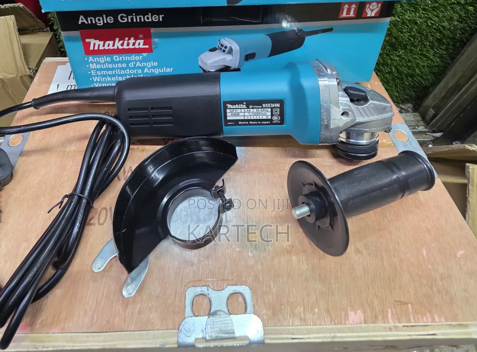 Makita 4" Professional Compact Angle Grinder With Side Handle
