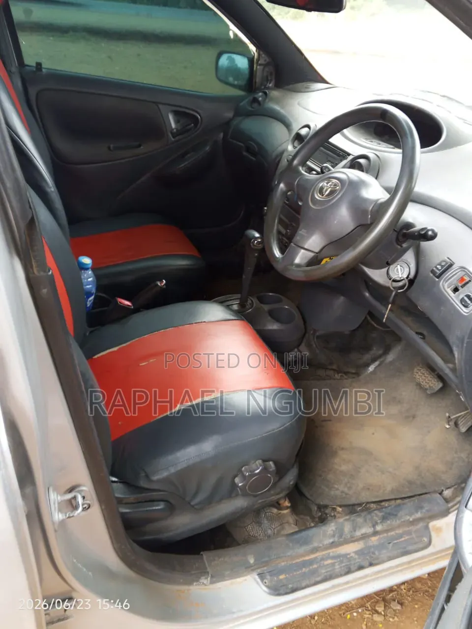 Toyota Vitz 2003 Silver