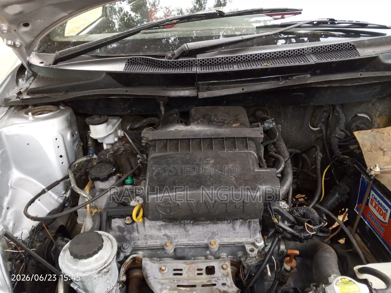 Toyota Vitz 2003 Silver