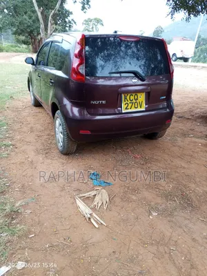 Nissan Note 2011 Burgundy