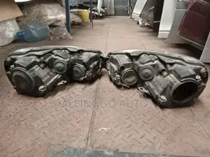 Volkswagen Touran Headlights