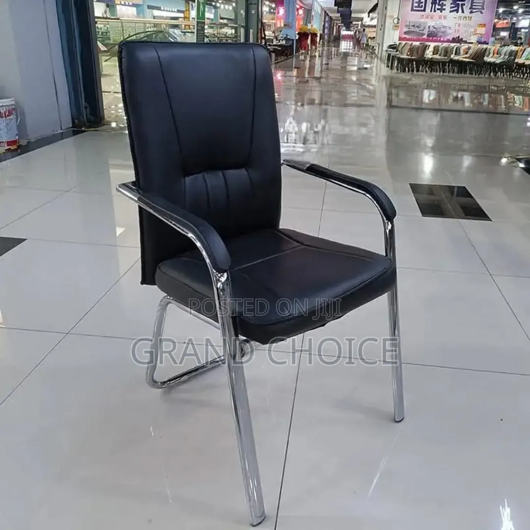 Comfort Leather Visitors Chair