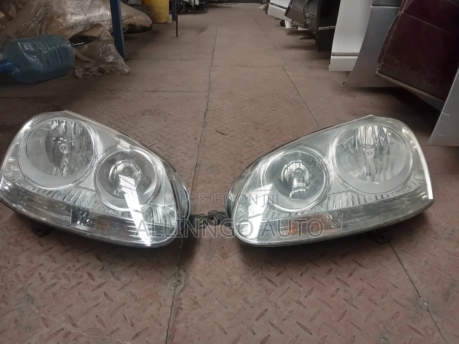 Volkswagen Golf Jetta Headlights