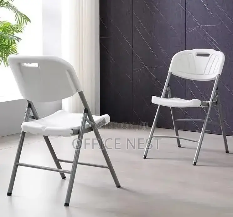 Studio Foldable Chair