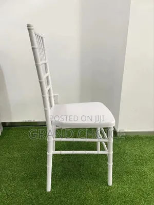 Comfort Event White Chair