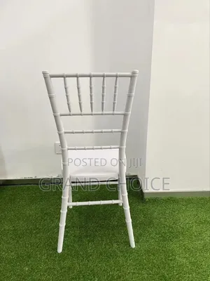 Comfort Event White Chair