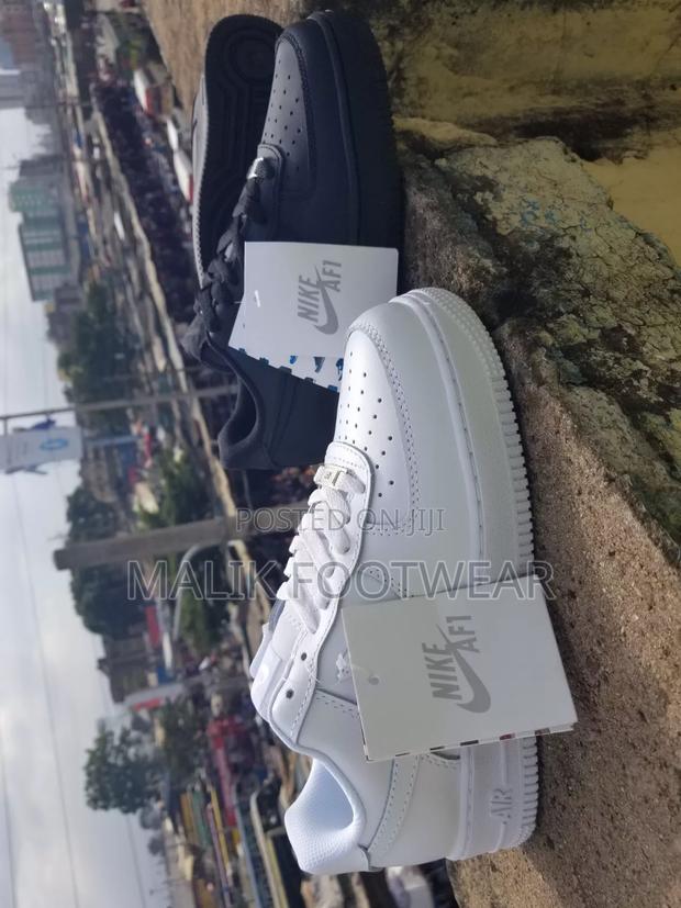 Nike Airforce 1 - thumbnail 4