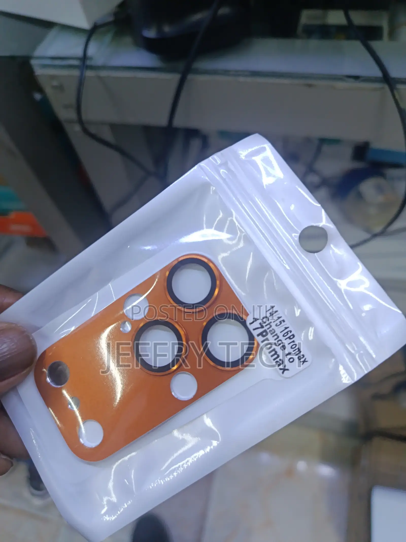 Converter Change 17pro Max Fake Camera Lens Protector for iPhone 16 15