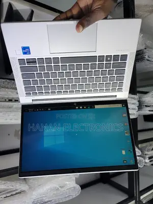 New Laptop HP EliteBook 830 G8 16GB Intel Core i7 SSD 512GB