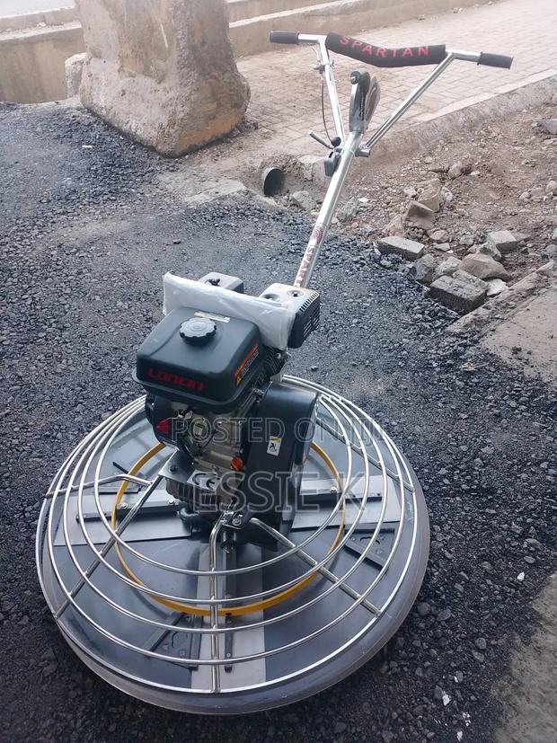 Spartan Power Trowel Machine
