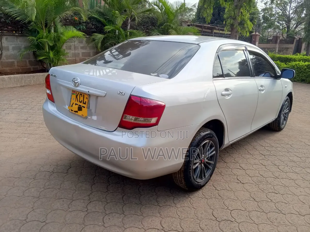 Toyota Axio 2010 Silver