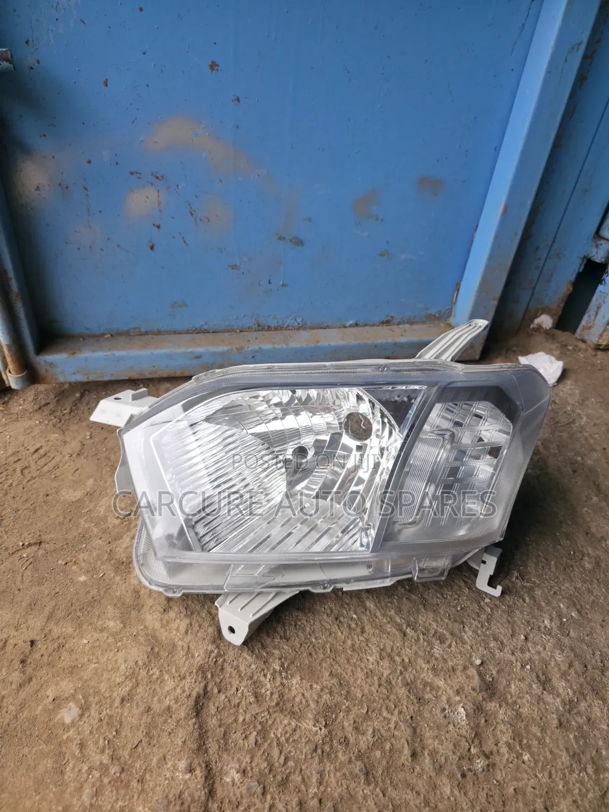 Probox / Succeed 2015 2020 Headlight
