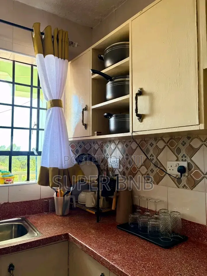 2 Bedroom Airbnb Embu. Town Near Kenya School of Government Embu